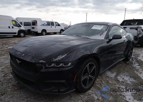 2024 Ford Mustang Ecoboost Premium Fastback z USA, uszkodzony, nr VIN 1FA6P8TH7R5124410